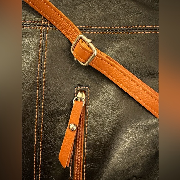 Vera Pelle Black & Chestnut Brown Italian Leather Crossbody Shoulder Bag - Picture 4 of 13